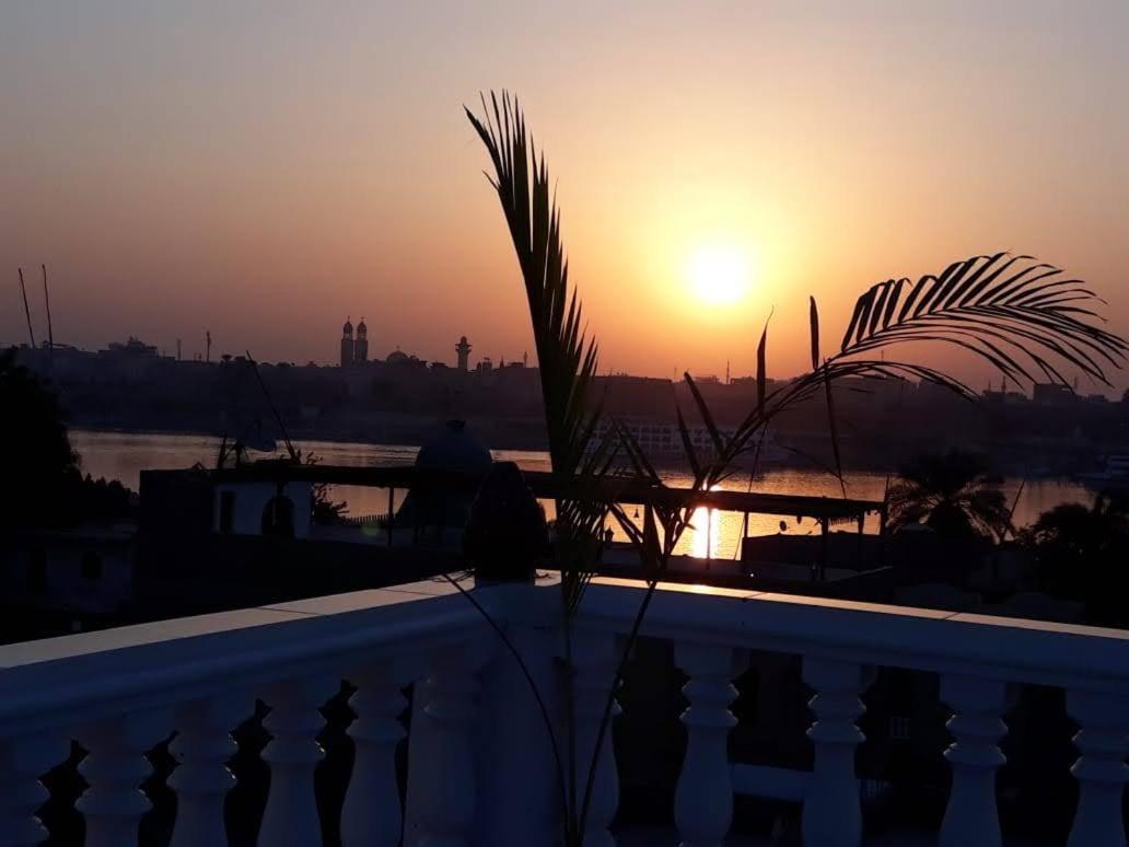 Luxor Vip Apartments Ngoại thất bức ảnh